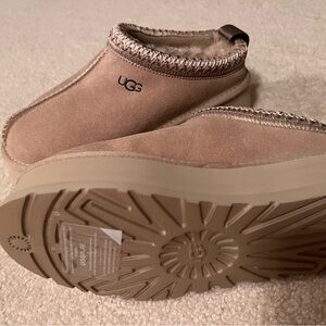 Ugg Tazz Platform Slippers